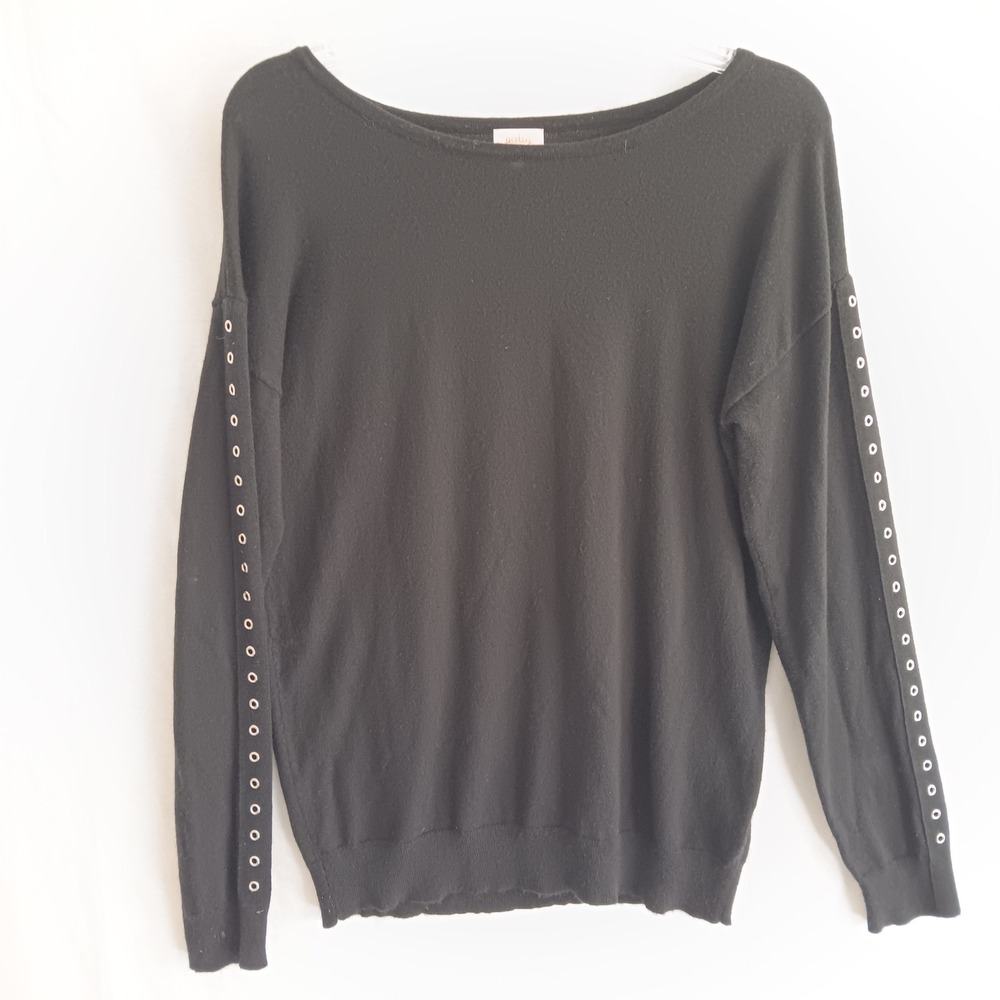 Pixley Grommet Sleeve Sweater Womens Medium Black Eyelet Knit Top